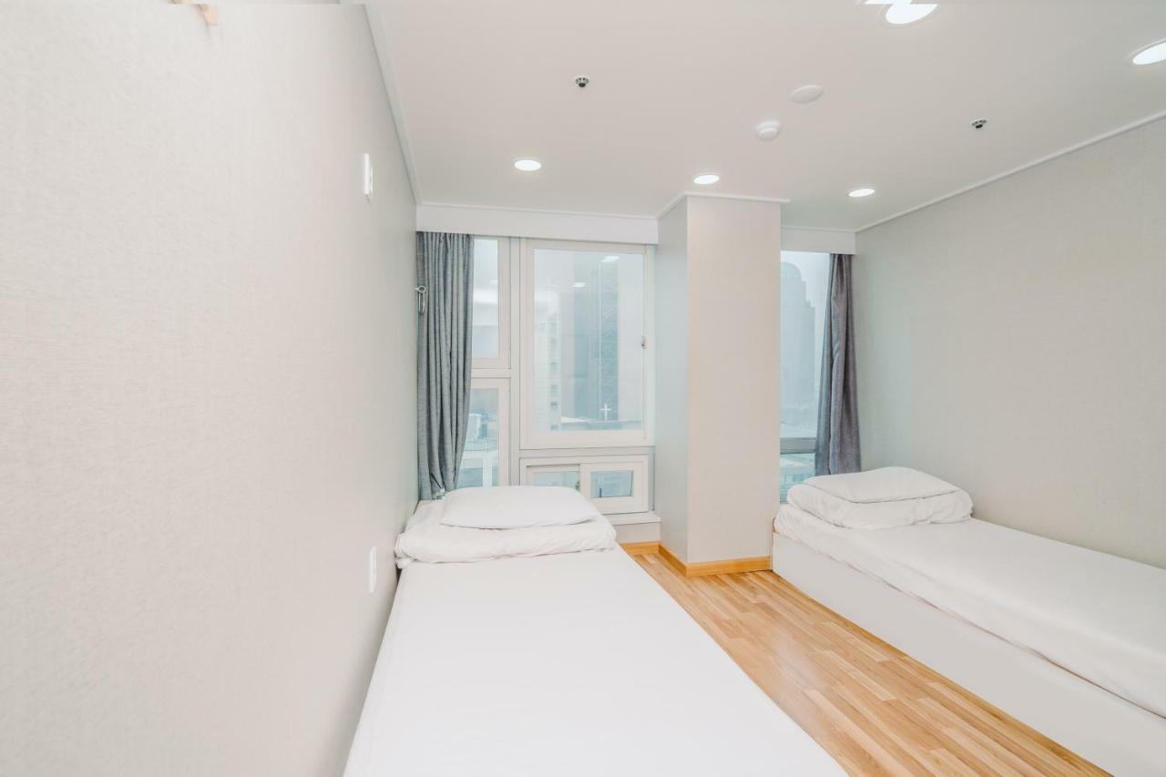 Haeundae Guesthouse Busan Bagian luar foto