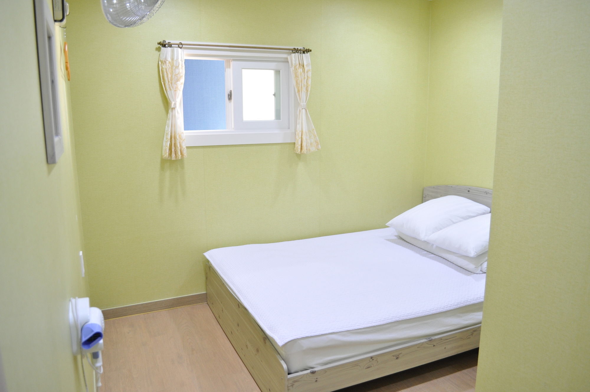 Haeundae Guesthouse Busan Bagian luar foto